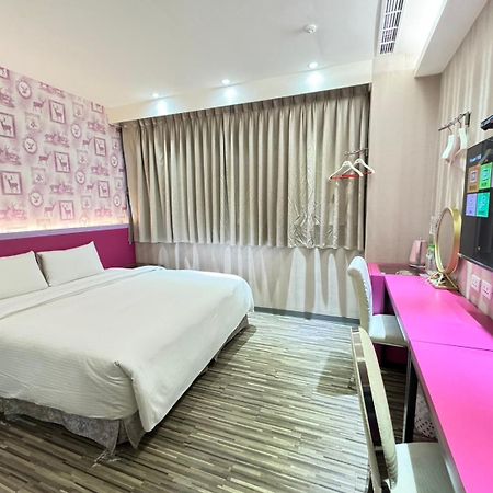 191 Hotel Taoyuan Buitenkant foto
