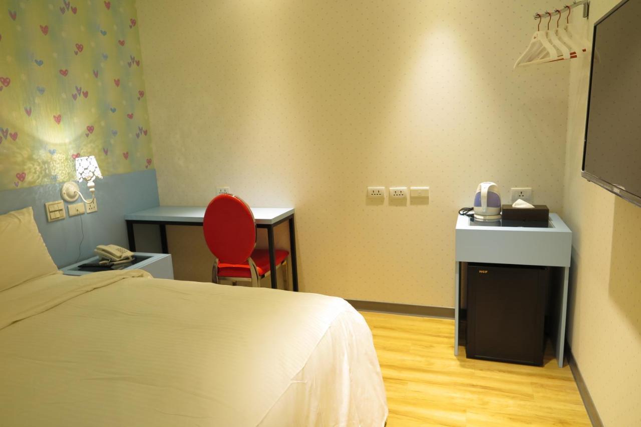 191 Hotel Taoyuan Buitenkant foto
