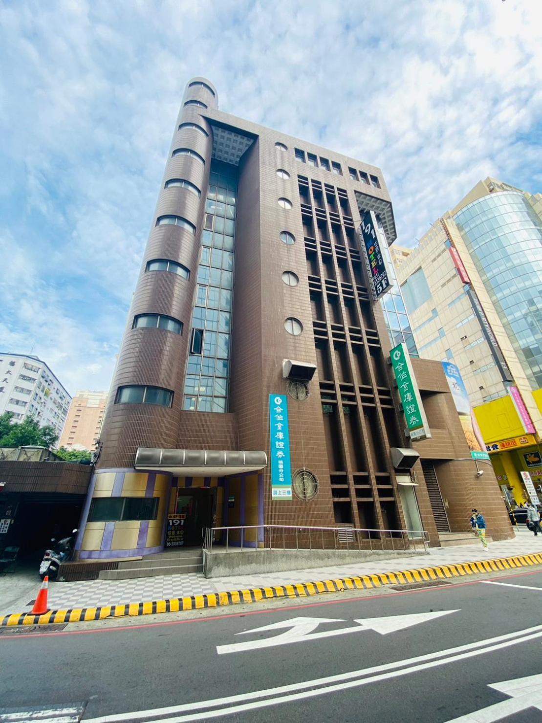 191 Hotel Taoyuan Buitenkant foto