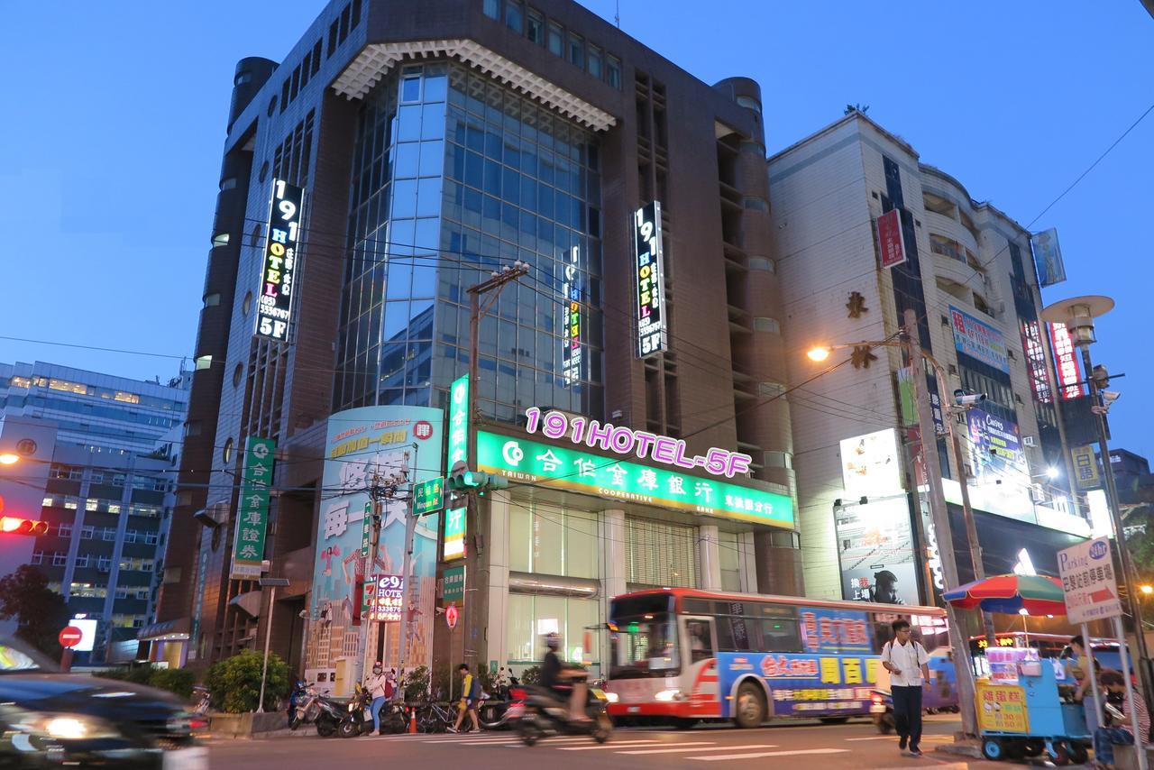 191 Hotel Taoyuan Buitenkant foto